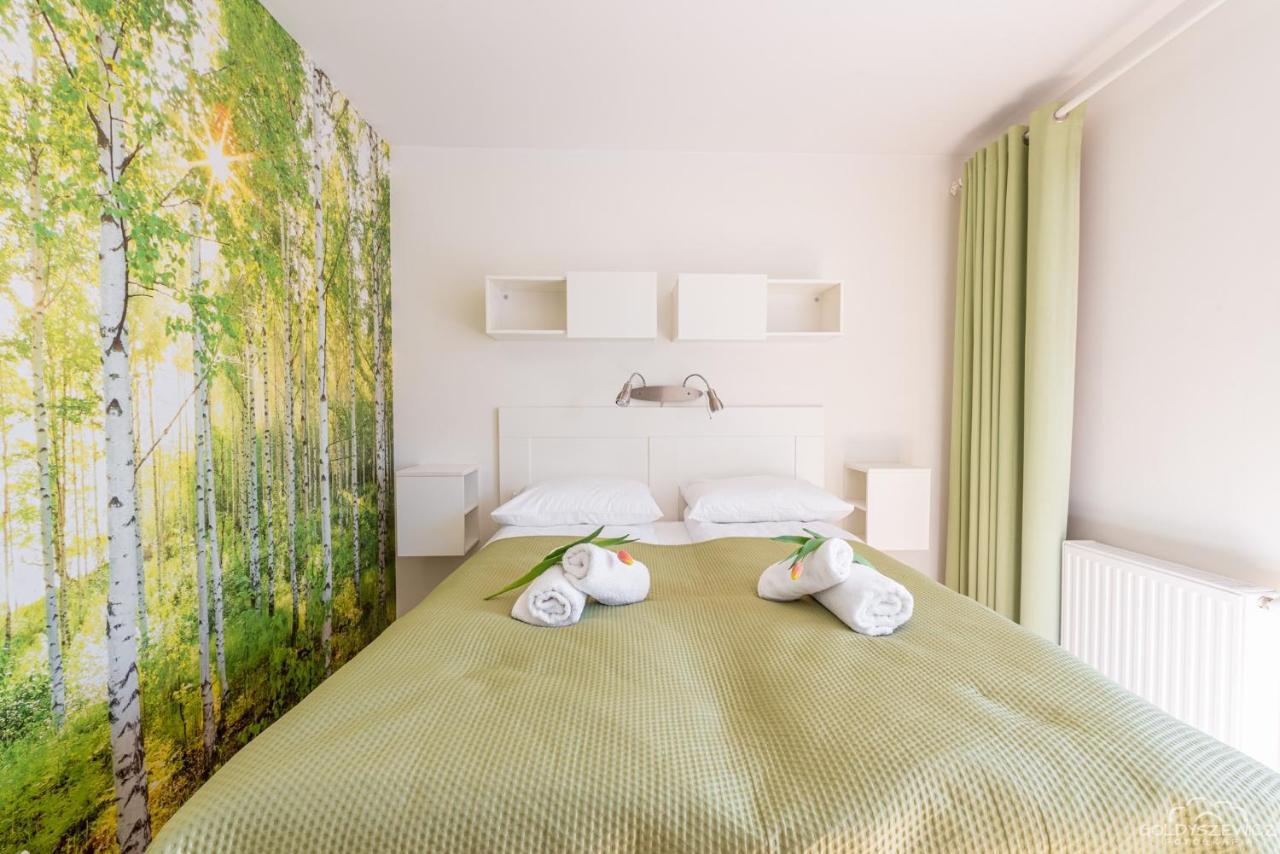 Horyzont Apartamenty -Apartament Willa Karl- Blisko Centrum Kołobrzeg Exteriör bild