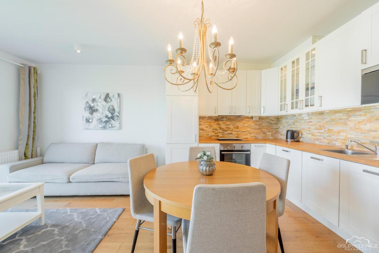 Horyzont Apartamenty -Apartament Willa Karl- Blisko Centrum Kołobrzeg Exteriör bild